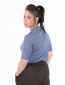 Alef Alef | אלף אלף - בגדי מעצבים | NO.8A חולצת חצי גולף כחול Alef Alef | אלף אלף - בגדי מעצבים | NO.8A חולצת חצי גולף כחול