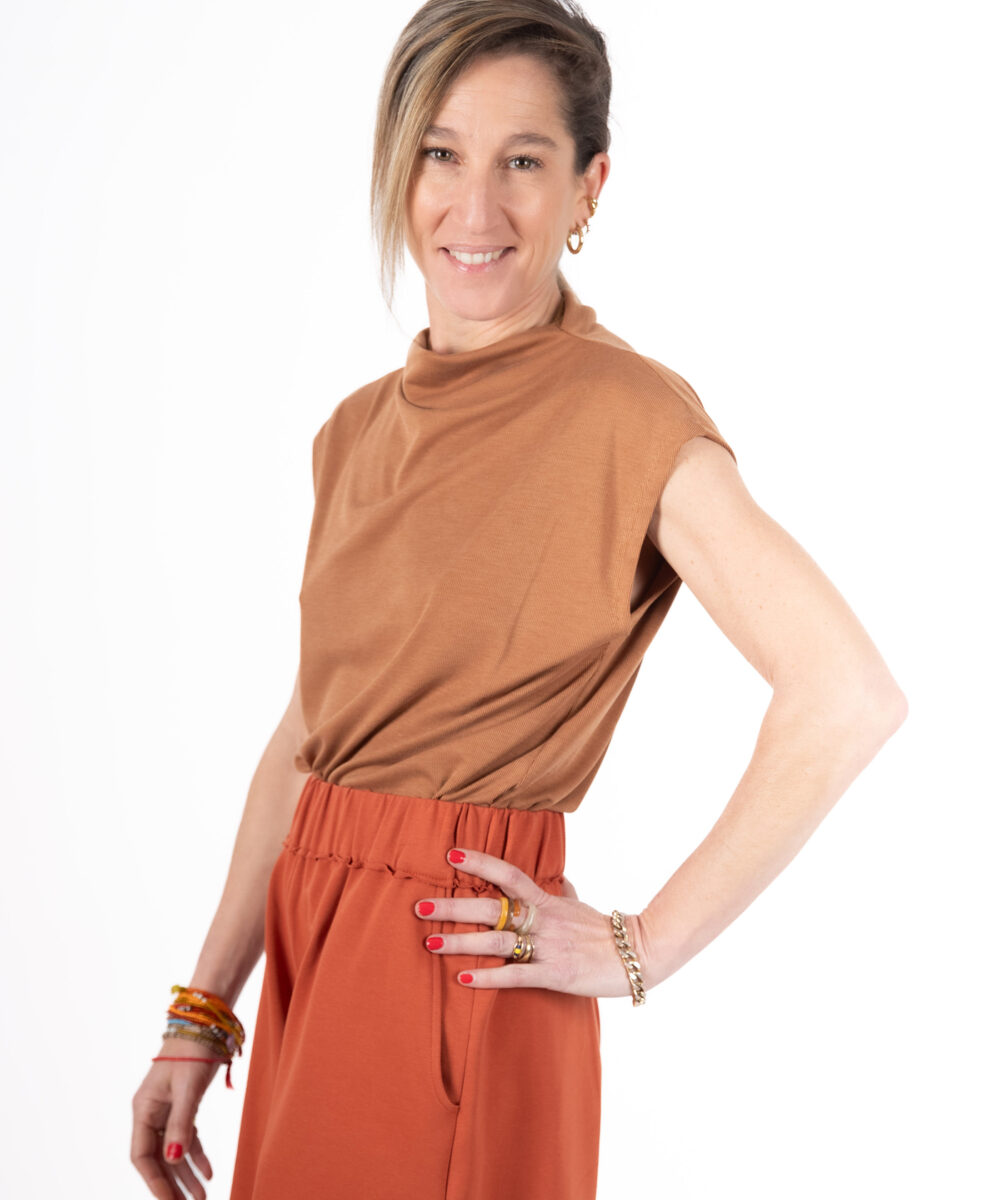 Alternative view of NO.39 גופיית רבידה קאמל